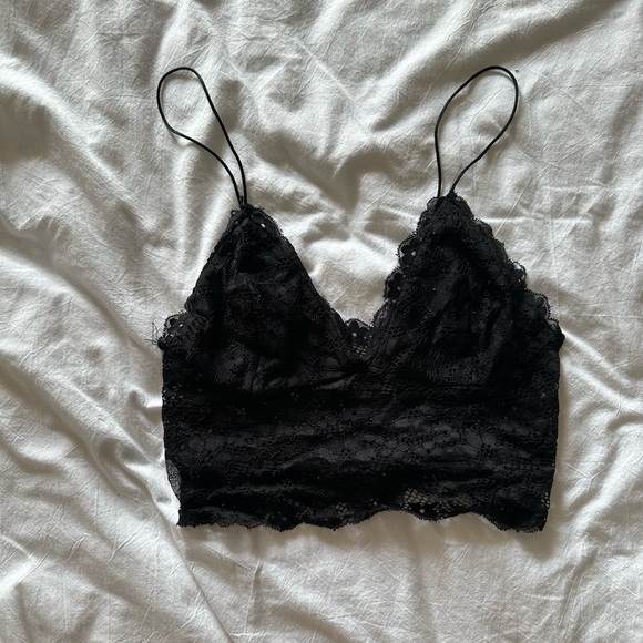 American Vintage Other - Floral Skinny Strap Lace Triangle Bralette Top Crop Tank in black